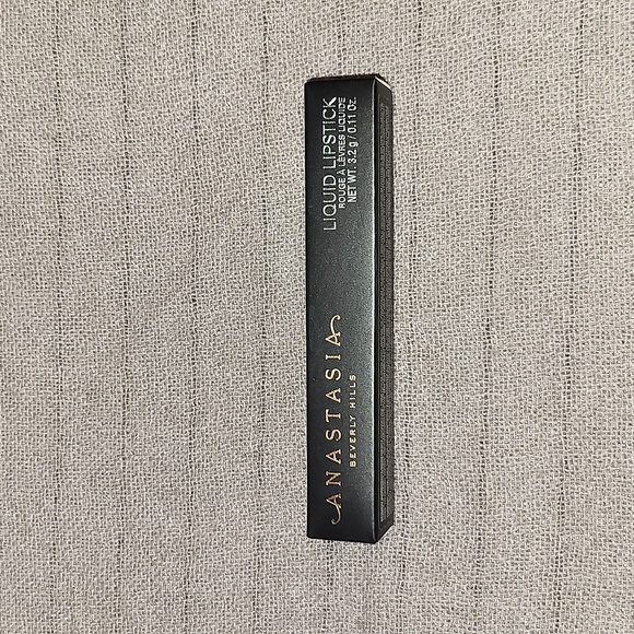 NEW - Anastasia Beverly Hills - Liquid Lipstick / SHADE⤷ Malt [3.2 g / 0.11 Oz.] - Picture 2 of 6